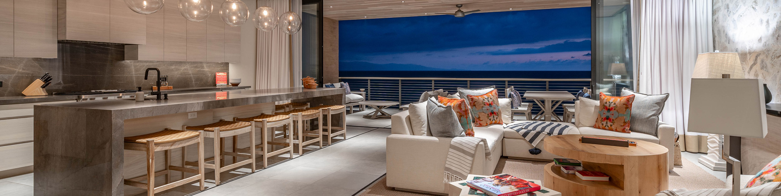 Susurros del Corazon, Quetzal 5, Punta de Mita